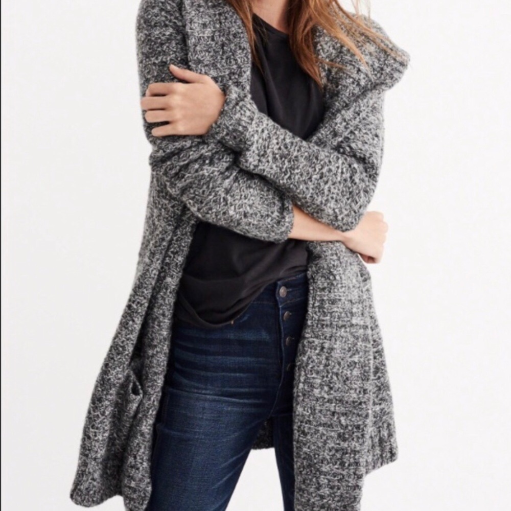 Abercrombie & Fitch hooded duster